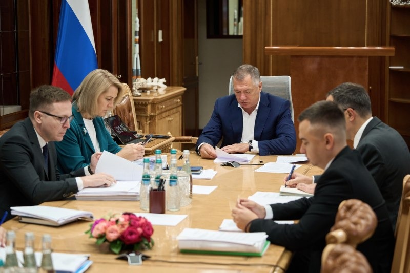 Правительство РФ дало Псковской области кредит на реконструкцию канализации на улице Западной